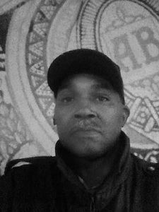 Meet your Posher, Emanuel